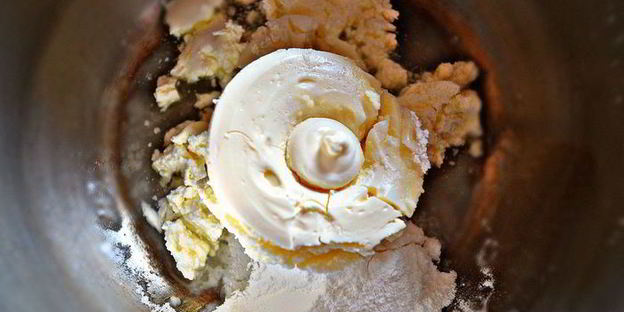 пасхальный кекс со сливочной начинкой