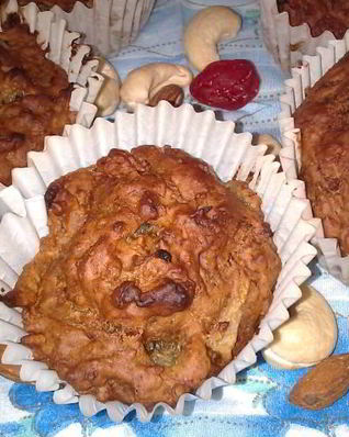 Постные кексы с морковью и грушей