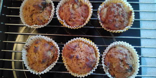 постные кексы с морковью и грушей