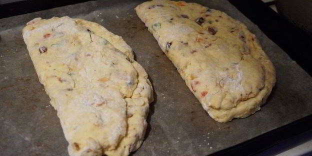 простейший рождественский штоллен