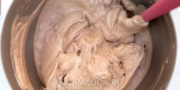 шоколадный кекс на белках