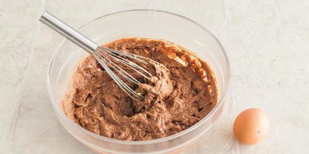 шоколадный кекс с черносливом