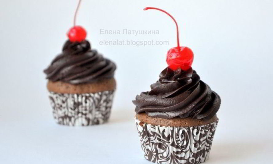 Рецепт шоколадных капкейков с грецким орехом с кусочками шоколада