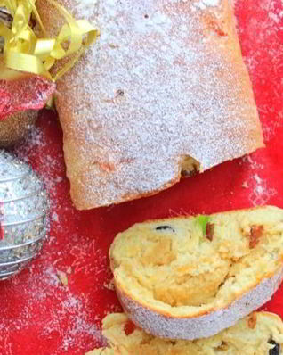 Штоллен с сухофруктами и марципаном