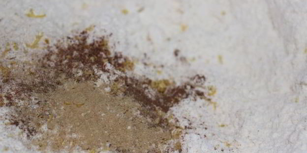 штоллен с сухофруктами и марципаном