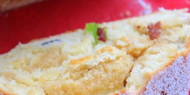 штоллен с сухофруктами и марципаном