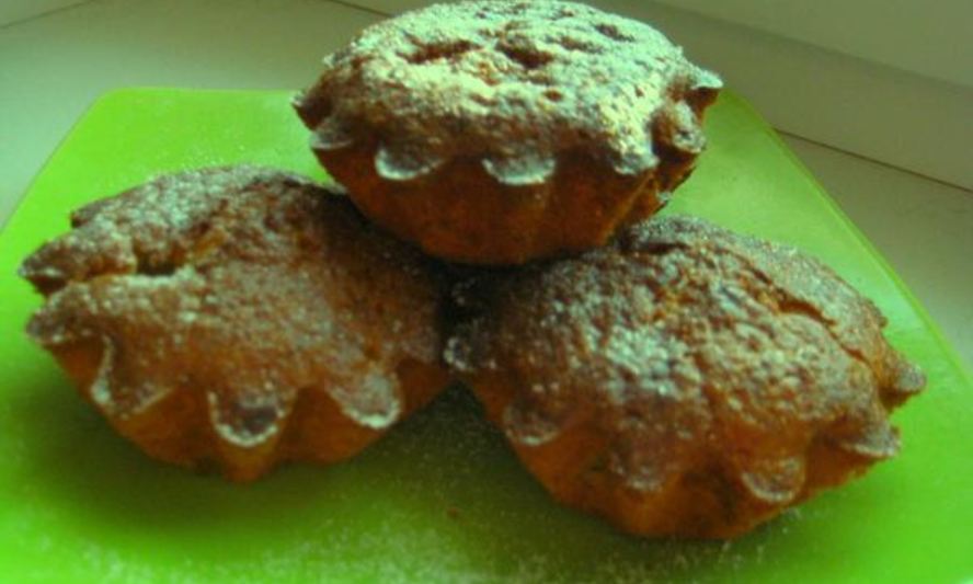 Рецепт творожных кексов с бананами и киви