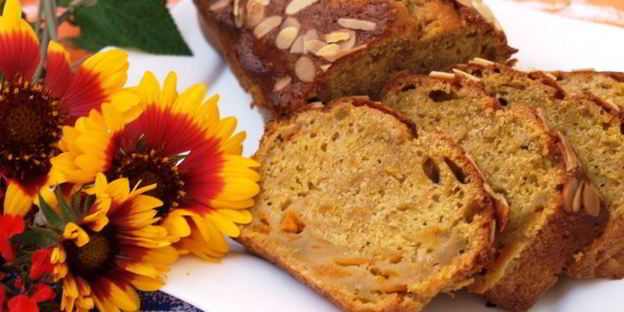 тыквенный кекс с ликером и миндалем