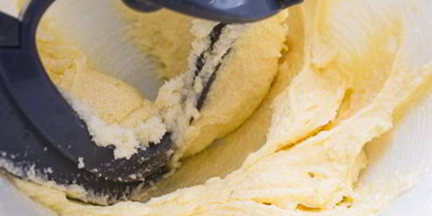 ванильные капкейки с шоколадно-ореховым кремом