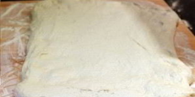 большой круглый хлеб