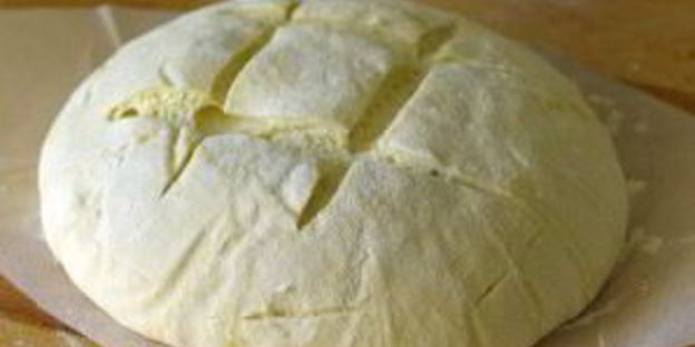 большой круглый хлеб