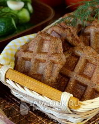 Бородинский хлеб в вафельнице