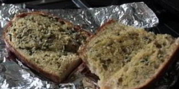 чесночный хлеб