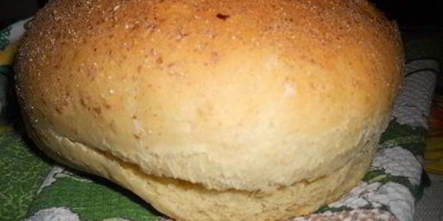 горчичный хлеб, вымешанный в отрубях