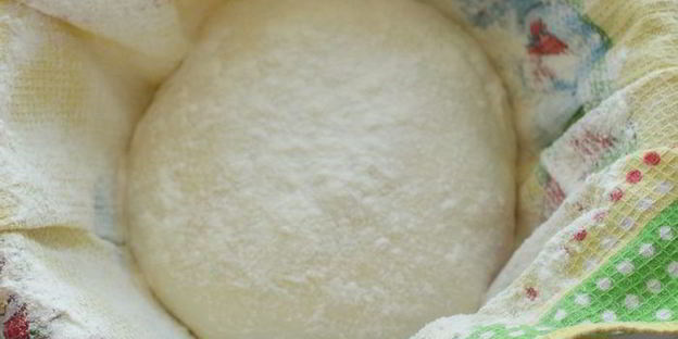 хлеб без замеса в чугунке