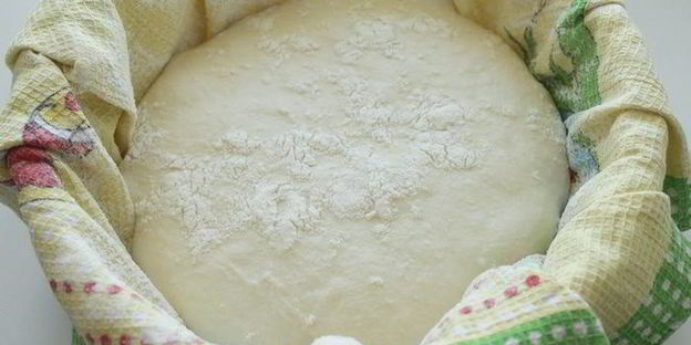 хлеб без замеса в чугунке