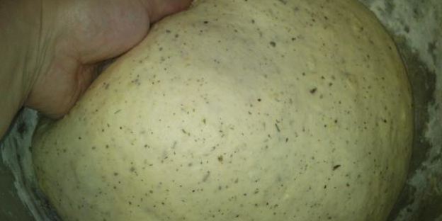 хлеб чесночный с базиликом