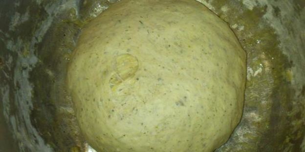 хлеб чесночный с базиликом