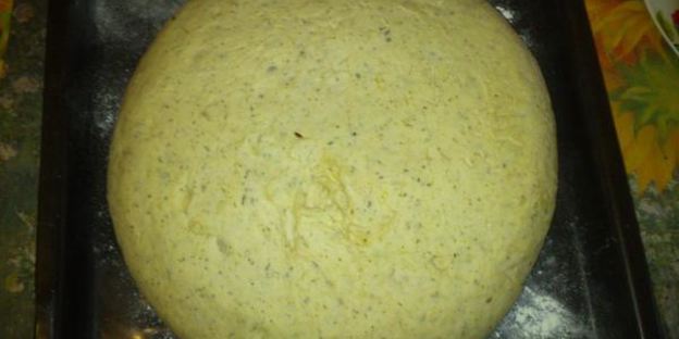 хлеб чесночный с базиликом