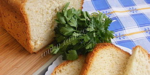 хлеб с сыром и кунжутом