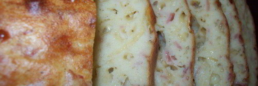 Хлеб с сыром и ветчиной