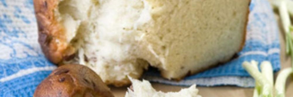 Хлеб с творогом и пепперони в духовке