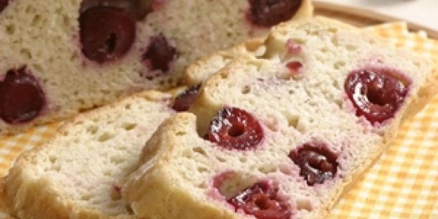 хлеб с вишней