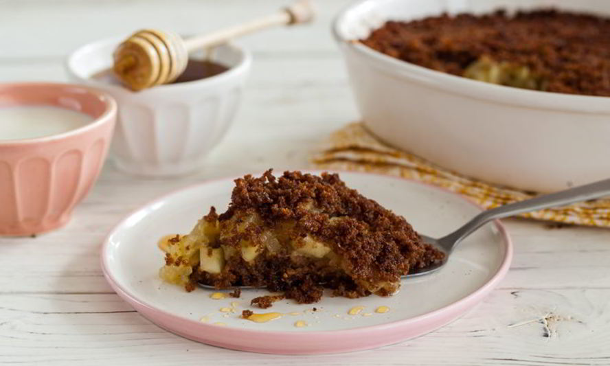 Рецепт пудинга из черного хлеба и яблок