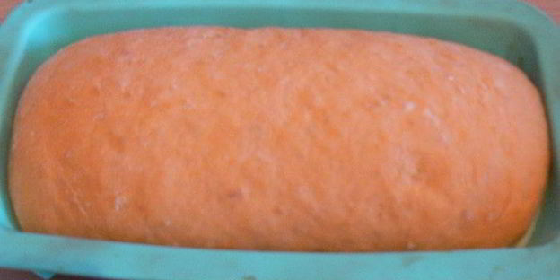 разноцветный хлеб