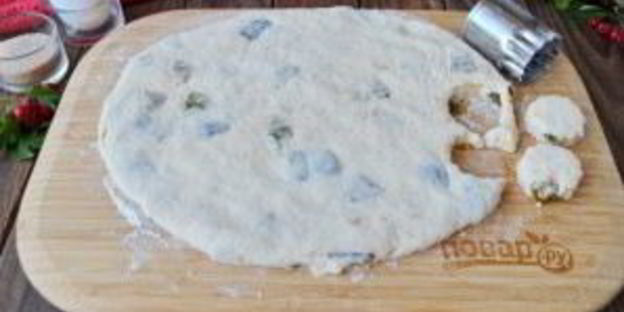 сконы со сливами