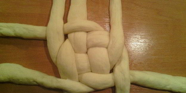 творожный хлеб плетенка