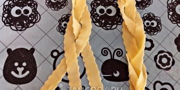 хворост на желтках