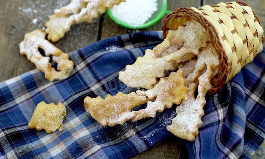 Рецепт хвороста тонкого хрустящего на кефире