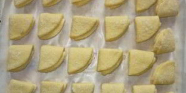 конвертики из творожного теста