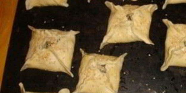 конвертики с курицей и грибами