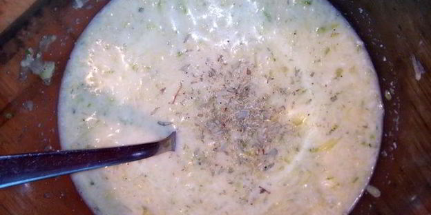 блинчики-лепешки из кабачков с майораном