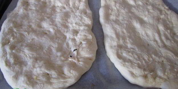 фокачча с ароматными томатами