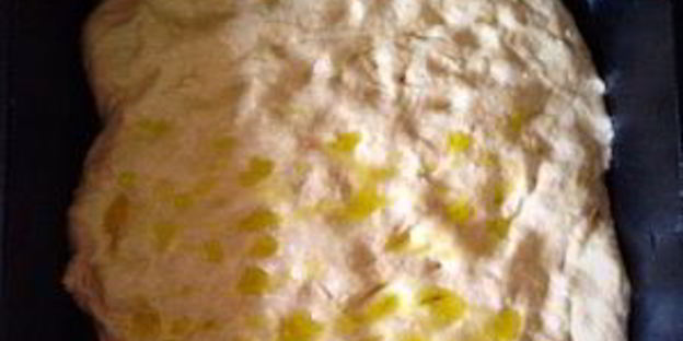 фокачча с помидорами черри