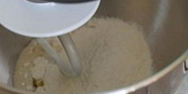 фокачча с тимьяном и чесноком