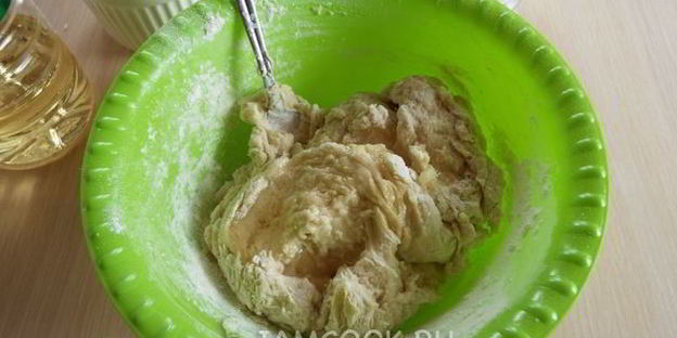 картофельные лепешки с черри и травами