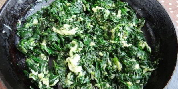 картофельные лепешки со шпинатной начинкой