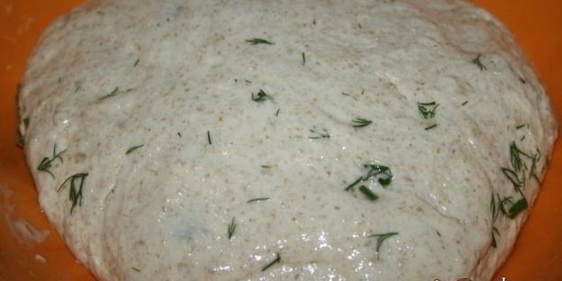 хлебные лепешки в духовке с луком и укропом