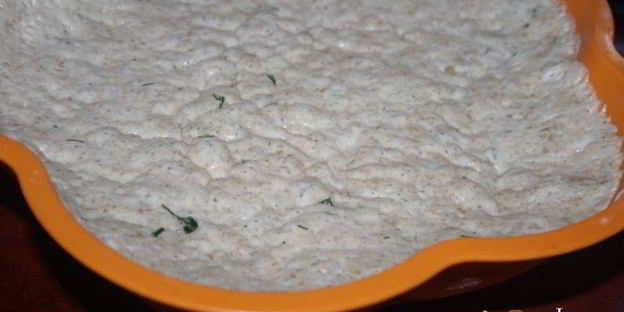 хлебные лепешки в духовке с луком и укропом