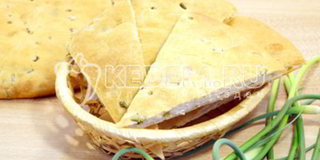 лепешка с чесночными стрелками сандра