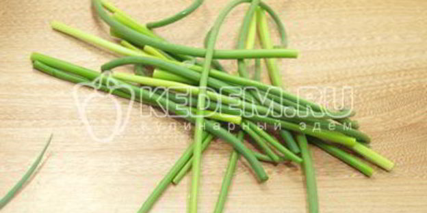 лепешка с чесночными стрелками сандра