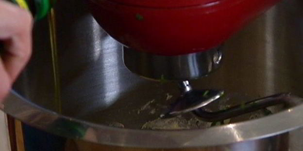 лепешка с имбирем, чили и кинзой