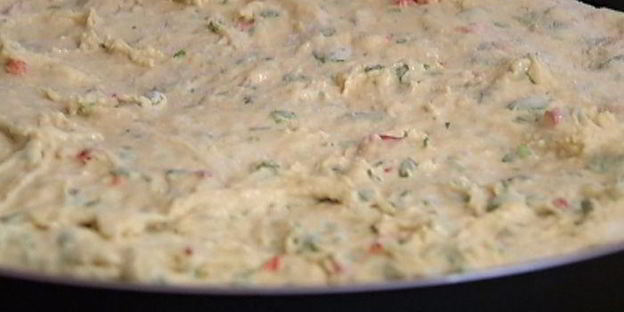 лепешка с имбирем, чили и кинзой