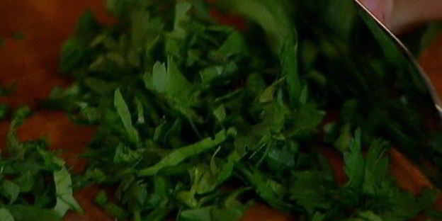 лепешка с имбирем, чили и кинзой