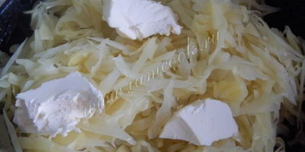 лепешка с капустой