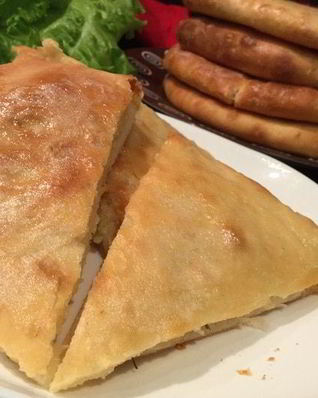 Лепешки с картофелем и сыром